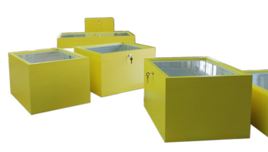 Vitrinen MDF lackiert
